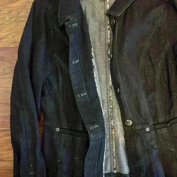 Motto Dark Wash Jean Jacket Women’s Size Buttons Comfy - Picture 3 of 6